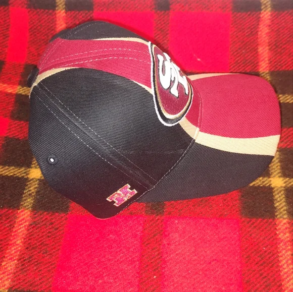 NFL Equipment Reebok San Francisco 49ers Embroidered On Field Hat New With Tag